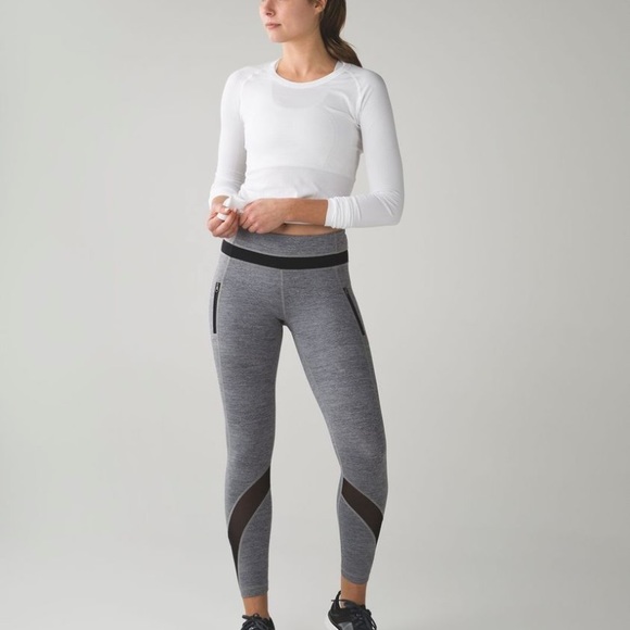 Lululemon Inspire Tight II (Mesh) - Picture 2 of 7
